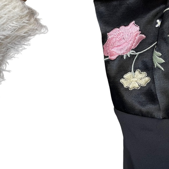 Vintage Zum Zum by Nicki Livas Woman’s Embroidered Lined Mini Dress - Picture 4 of 12